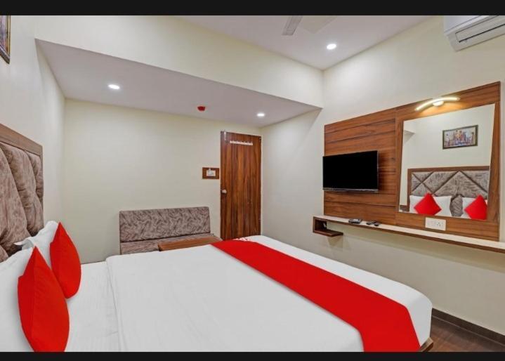 Hotel Swagat Inn Ахмедабад Екстериор снимка
