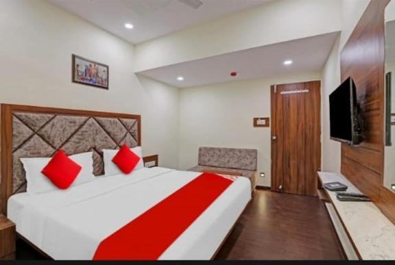 Hotel Swagat Inn Ахмедабад Екстериор снимка